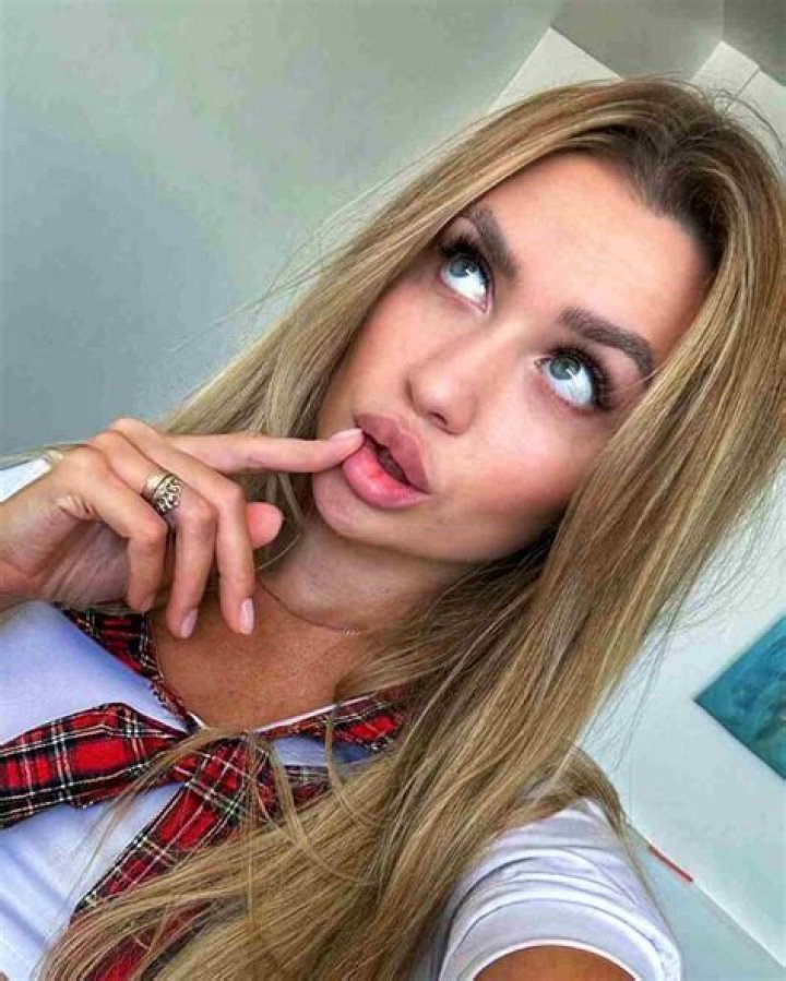 
Dominika Hašková Height, Weight, Net Worth, Age, Birthday, Wikipedia, Who, Nationality, Biography 