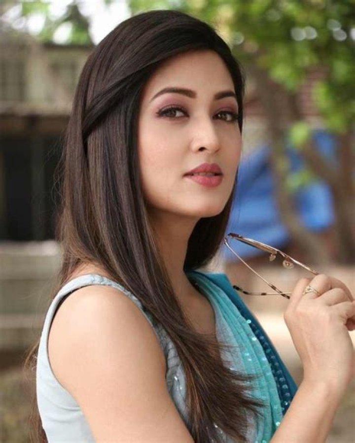 
Priya Srivastava Height, Weight, Net Worth, Age, Birthday, Wikipedia, Who, Nationality, Biography 